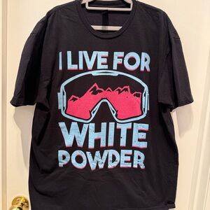 Gildan Black Graphic Tee Snowboard I Live for White Powder